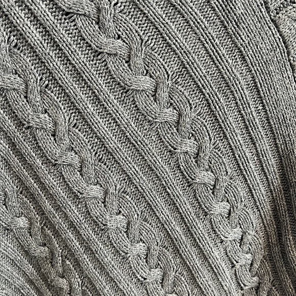 Ann Taylor Loft Poncho - Picture 3 of 3